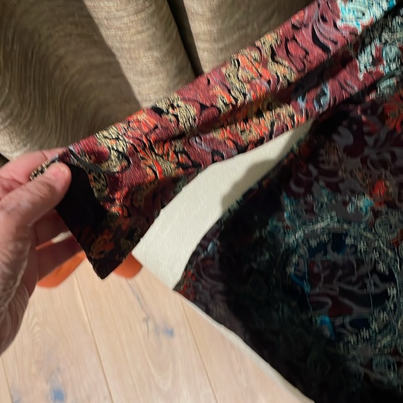 Chicos Design Vintage size small velour burnout boatneck long sleeve top - Picture 4 of 8